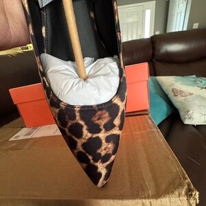 Katy Perry Collections Leopard Print Heels